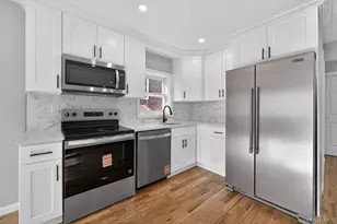 1167 E 224th St, Bronx, NY 10466 - Photo 3