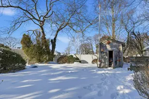 22 W 12th St, Huntington Station, NY 11746 - Photo 27