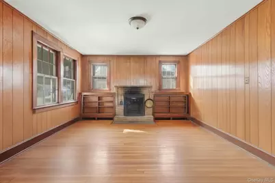 22 W 12th Street, Huntington Station, NY 11746 - Photo 9