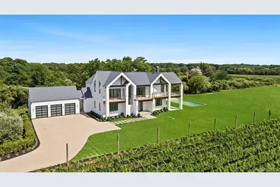 19620 Soundview Avenue, Southold, NY 11971 - Photo 1