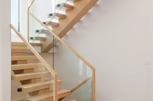 19620 Soundview Ave, Southold, NY 11971 - Photo 7