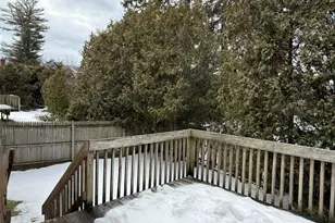 8 Caruso Ct, Glen Cove, NY 11542 - Photo 11