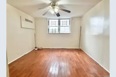 100-42 Francis Lewis Boulevard #1st fl, Queens Village, NY 11429 - Photo 5