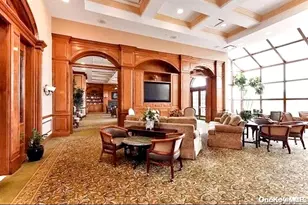 843 Madeira Blvd, Melville, NY 11747 - Photo 23