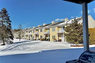 843 Madeira Blvd, Melville, NY 11747 - Photo 17