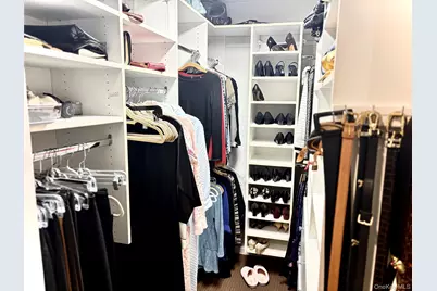 843 Madeira Boulevard, Melville, NY 11747 - Photo 15