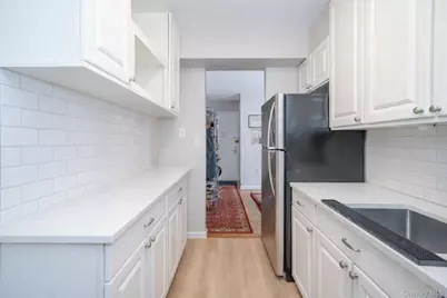 21 Fairview Avenue #530, Tuckahoe, NY 10707 - Photo 7