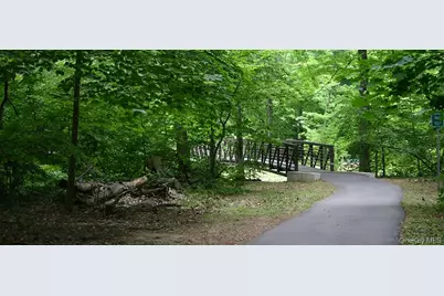 21 Fairview Avenue #530, Tuckahoe, NY 10707 - Photo 15