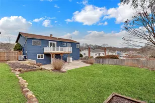 293 Avenue B, Ronkonkoma, NY 11779 - Photo 25