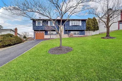 293 Avenue B, Ronkonkoma, NY 11779 - Photo 29