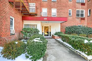 609 Palmer Rd, Yonkers, NY 10701 - Photo 33