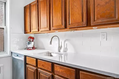 609 Palmer Road #5L, Yonkers, NY 10701 - Photo 13