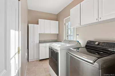 12 Ormand Avenue, Medford, NY 11763 - Photo 19