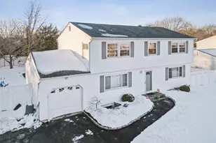 12 Ormand Ave, Medford, NY 11763 - Photo 41