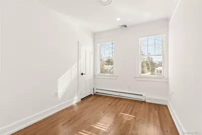 3475 Oaklawn Avenue, Southold, NY 11971 - Photo 5