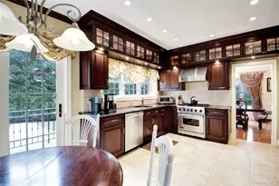 101 Wetherill Rd, Garden City, NY 11530 - Photo 7