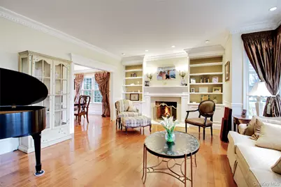 101 Wetherill Road, Garden City, NY 11530 - Photo 5