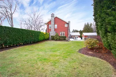 101 Wetherill Road, Garden City, NY 11530 - Photo 3