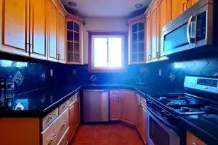 93-02 202nd St, Hollis, NY 11423 - Photo 7