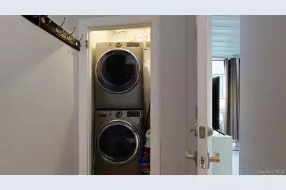 54 Villa Avenue, Yonkers, NY 10704 - Photo 43