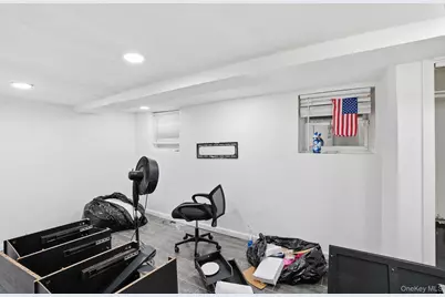 8201 251st Street, Bellerose, NY 11426 - Photo 15