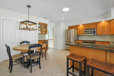 7 Lorenz Drive, Valhalla, NY 10595 - Photo 17