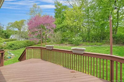 7 Lorenz Drive, Valhalla, NY 10595 - Photo 13