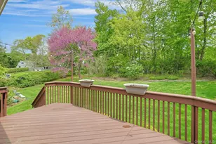 7 Lorenz Dr, Valhalla, NY 10595 - Photo 13