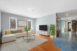 206 Emerson Ave, Hartsdale, NY 10530 - Photo 9