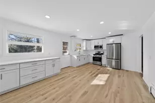 50 Oakcrest Ave, Middle Island, NY 11953 - Photo 11