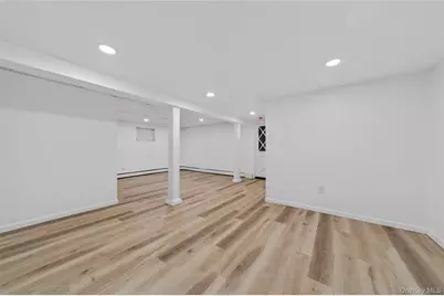 50 Oakcrest Avenue, Middle Island, NY 11953 - Photo 25