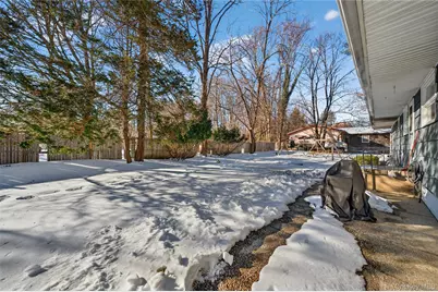 50 Oakcrest Avenue, Middle Island, NY 11953 - Photo 17