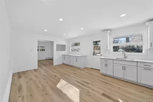 50 Oakcrest Ave, Middle Island, NY 11953 - Photo 9