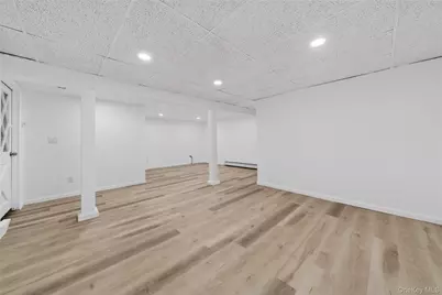 50 Oakcrest Avenue, Middle Island, NY 11953 - Photo 23