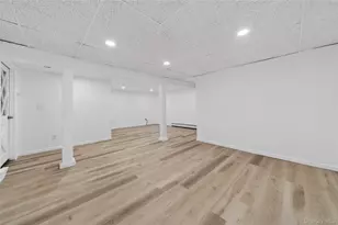 50 Oakcrest Ave, Middle Island, NY 11953 - Photo 23