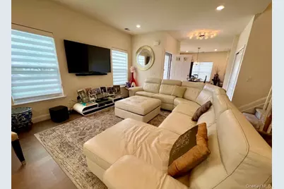 37 Willow Circle #37, Coram, NY 11727 - Photo 7