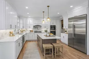 2510 Haff Ave, North Bellmore, NY 11710 - Photo 9