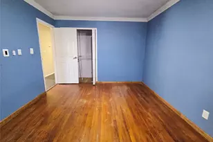 86 Decatur St, Roosevelt, NY 11575 - Photo 21