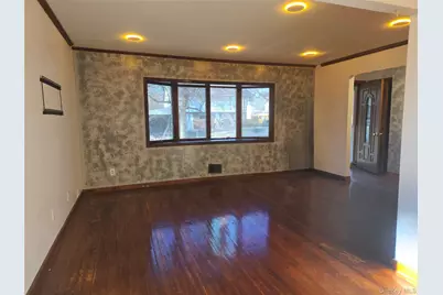 86 Decatur Street, Roosevelt, NY 11575 - Photo 11