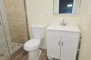 86 Decatur St, Roosevelt, NY 11575 - Photo 29