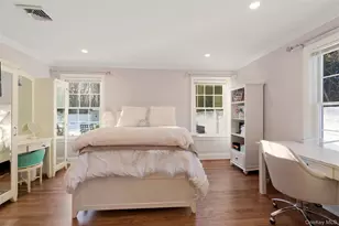 34 Mayfair Dr, Huntington, NY 11743 - Photo 15