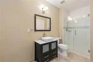 38 Stonehill Dr S, Manhasset, NY 11030 - Photo 11