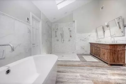 58 Allen Road, Rockville Centre, NY 11570 - Photo 19