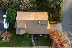 58 Allen Rd, Rockville Centre, NY 11570 - Photo 39