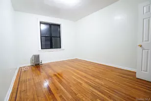 61-40 Saunders St, Rego Park, NY 11374 - Photo 11
