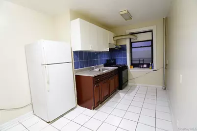 61-40 Saunders Street #A10, Rego Park, NY 11374 - Photo 7