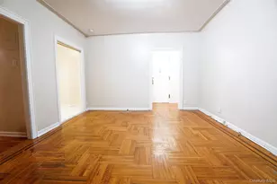 61-40 Saunders St, Rego Park, NY 11374 - Photo 3