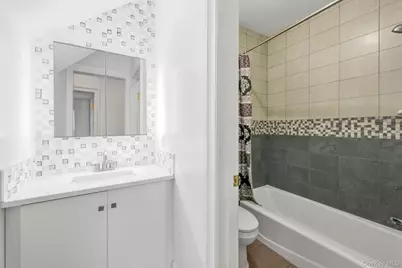 12 Lane Street #206, Monsey, NY 10952 - Photo 7