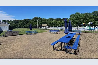 23 Sierra Court #23, Coram, NY 11727 - Photo 9