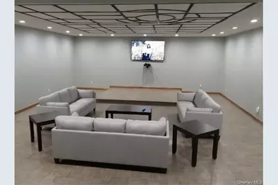 23 Sierra Court #23, Coram, NY 11727 - Photo 13